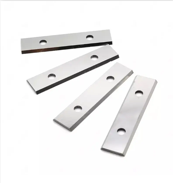 Ostrzenie noży do recyklingu (granulatorów i młynów)